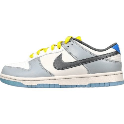 NIKE DUNK x NORTH CAROLINA